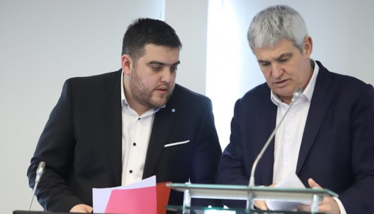 От КНСБ определиха първите 100 дни на кабинета "Петков" като