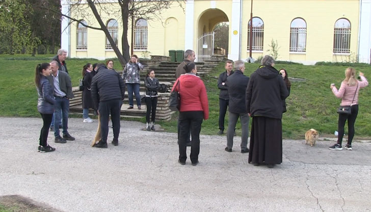 Кунчо Кунчев се опита да успокои тревогите имРодители на деца