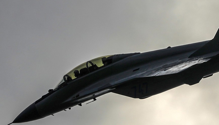 Руски разузнавателен самолет е нарушил за кратко въздушното пространство на