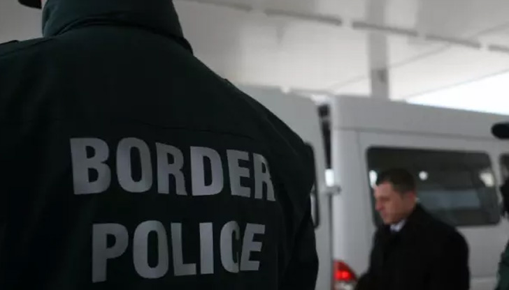 Граничен полицай е задържан за кражба на гориво от служебна