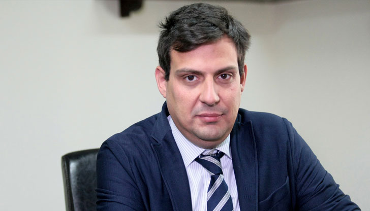 Незабавно налагане на ембарго върху руския петрол, ще оскъпи горивата,