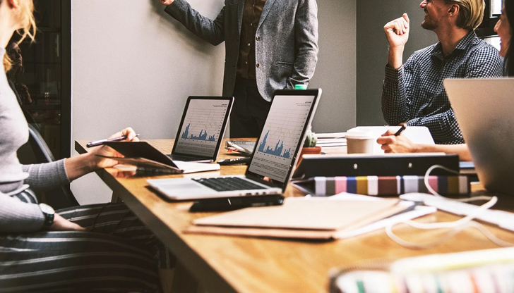 Учени от различни страни са установили, че работата повече от