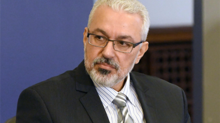 Нулевото участие на министъра на здравеопазването говори за дефицит на