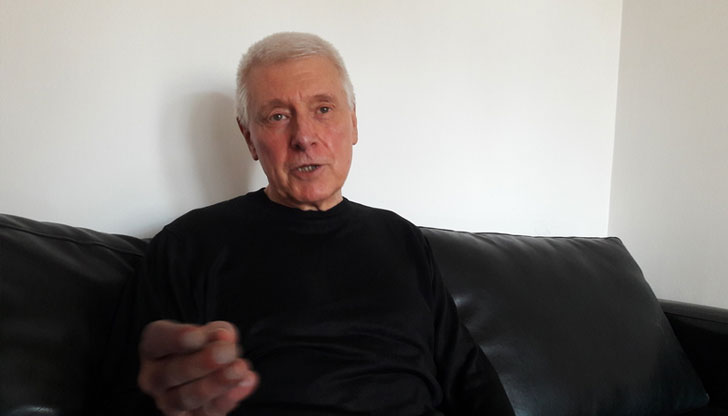 Той не се съмнява в професионализма и етиката на ген.