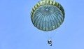 Военнослужещ пострада при скок с парашут край Пловдив