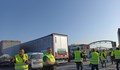 Протестът на превозвачите започна, има огромни тапи в градовете