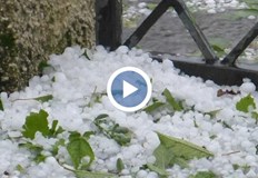 Унищожена реколта и множество щети след пороя с унищожителна градушка