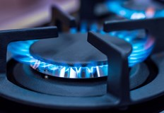 Предвиденото за днес закрито заседание на Комисията за енергийно и