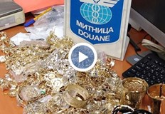 Близо 5 кг контрабандно пренасяни златни и сребърни накити откриха