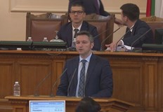 Те ще гласуват за подкрепата която поиска Зеленски с писмо до парламента в която