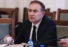 Борислав Гуцанов Смятаме че пенсиите трябва да се вдигнатОт БСП ще