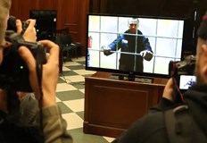 Опозиционерът беше осъден през март на девет години затвор за измама