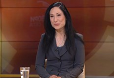 Тя отрече категорично президентът Румен Радев да стои зад политическия