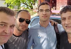 ВСИЧКИ СЕ СКРИХА Днес БОЕЦ отидохме до Бургас и влязохме в