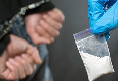 22 000 души са проверени около училищатаПо 5 наркодилъри на