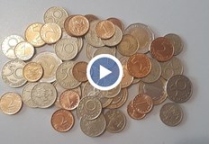 По високи пенсии но без увеличение на минималната работна заплата Около това