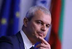 По думите му краткият исторически обзор показва че без Трети