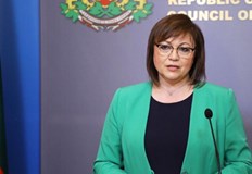 Постигнатата в Брюксел отсрочка за внос на петрол от Русия