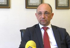 Бившият вицепремиер и министър на икономиката одобрява само една от