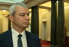 Лидерът на Възраждане коментира очакваното днес гласуване в НС на