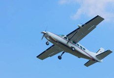 Нямам никаква представа как се управлява самолет Диспечерите чуват тези