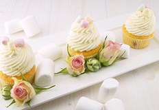 Фотографите прибягват до някои любопитни трикове с които си вършат