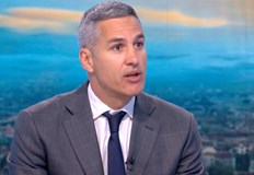 На този етап няма формулировка България да изпрати оръжия и