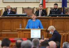 Целта е да се стимулира включването им в пазара на