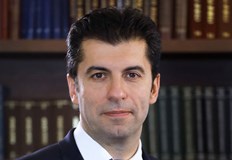 Президентът на Украйна Володимир Зеленски е поискал България да ремонтира