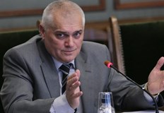 Бившият вътрешен министър Валентин Радев определи като срамно решението на депутатите за