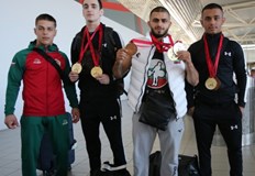 Шефът на федерацията дори не ни поздрави разкри Ангел РусевШампионите и медалистите