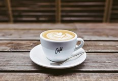 Следобедното кафе може да повлияе негативно на здравето виЗапочването на деня