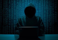 Хакерите все по често преследват цели като кражба и публикуване на чувствителни
