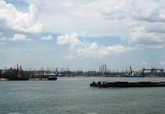 Шлеп натоварен с 1500 тона въглища от Русия е потънал