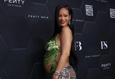 Риана и нейният любим A AP Rocky посрещнаха първото си дете съобщи