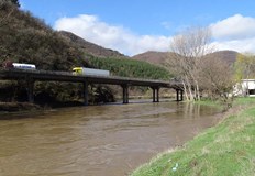 При ремонта на дигата на река Места са нанесени загуби