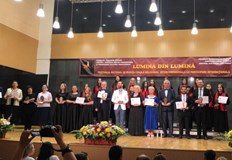 Детско младежкият хор Св Георги Победоносец при Общинския младежки дом с диригент