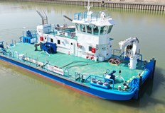 Сред гостите на именуването на новия плавателен съд се очаква