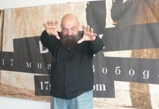 Великият илюзионист Астор е починал днес на 79 годишна възрастТъжната новина