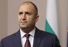 Държавният глава посочи че проблемите на българите растат и очаква