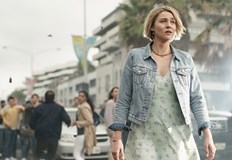 Какво става когато огромна дупка се оформя в средата на