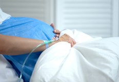 Жителка на английския град Базилдън в графство Есекс внезапно роди