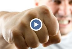 Причина за нападението станало забележка към пътничкаШофьор на автобус от