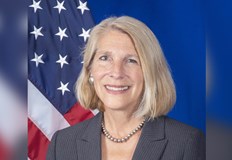 Карън Донфрийд ще бъде в София днес и утре за