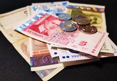 В Полша и Гърция за 50 л гориво стигат по