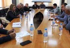 Заместник областният управител на Русе Людмил Христов участва в среща с представители на