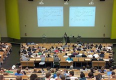 Докторантската стипендия се увеличава с 50 и става 750 лв