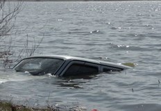 Информацията за загиналия е неофициалнаАвтомобил потъна в язовир Копринка във