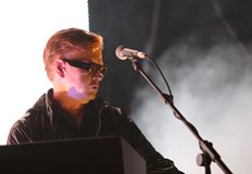 Почина Анди Флечър от Депеш мод Британската група Depeche Mode съобщи