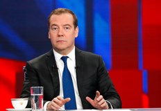 Руският президент Владимир Путин както и други лидери на страната